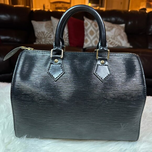 Authentic Louis Vuitton Black Epi Leather Speedy 25 Satchel Bag - Picture 3 of 16